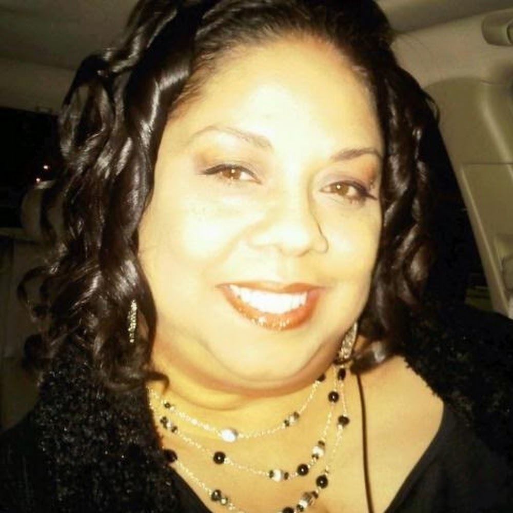 Meet your Posher, Latanya